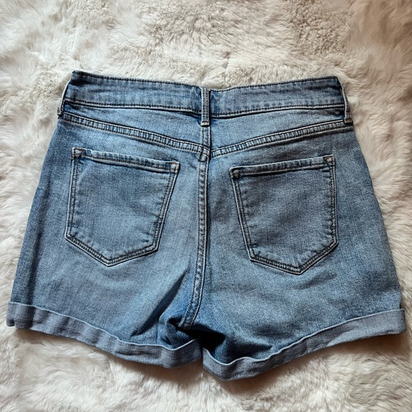 Old Navy High Rise Jean Short - Picture 5 of 6